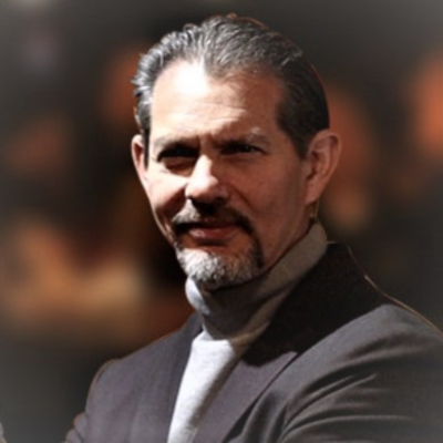 Milton De La Paz, Advisory Board member at Pharma.Aero, representing DFW International Airport in air cargo logistics.